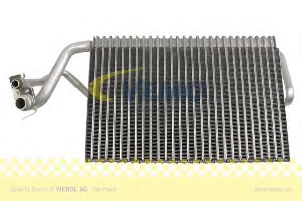 V30-65-0017 VEMO Air Conditioning Evaporator, air conditioning
