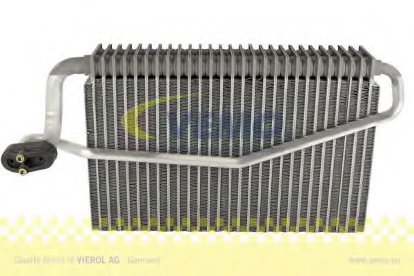 V30-65-0024 VEMO Evaporator, air conditioning