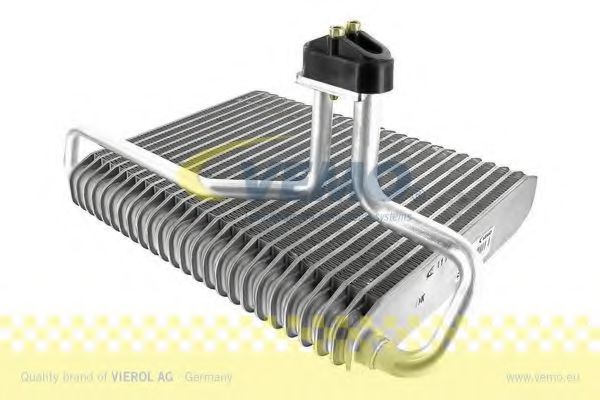 V30-65-0033 VEMO Air Conditioning Evaporator, air conditioning