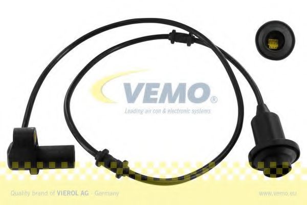 V30-72-0131 VEMO Sensor, wheel speed