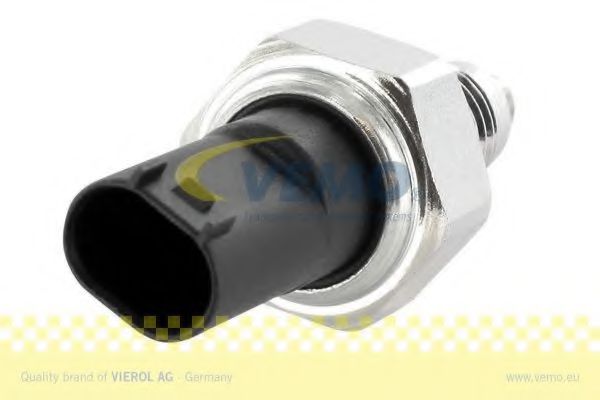 V30-73-0079 VEMO Lights Switch, reverse light