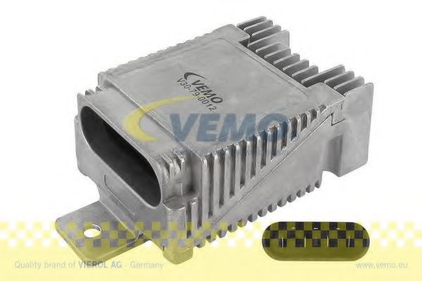 V30-79-0012 VEMO Cooling System Relay, radiator fan castor
