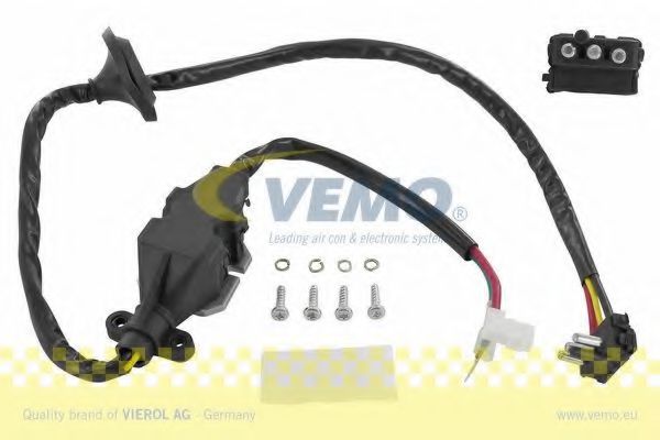 V30-79-0014 VEMO Heating / Ventilation Regulator, passenger compartment fan
