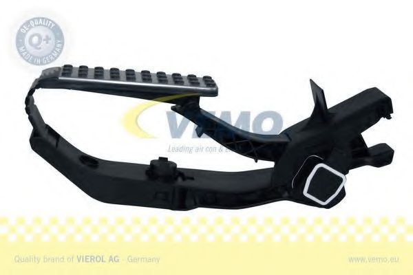 V30-82-0001 VEMO Air Supply Accelerator Pedal