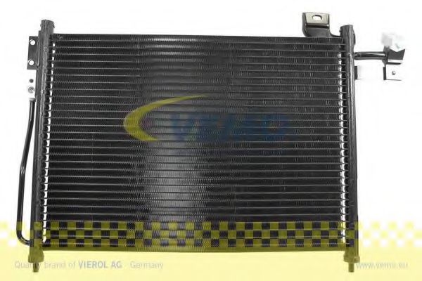 V32-62-0005 VEMO Condenser, air conditioning