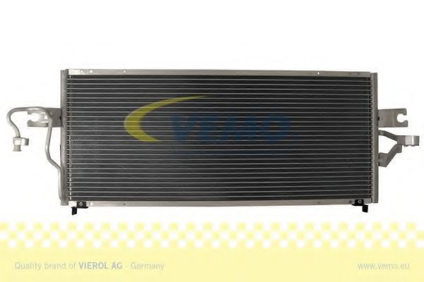 V38-62-0016 VEMO Air Conditioning Condenser, air conditioning