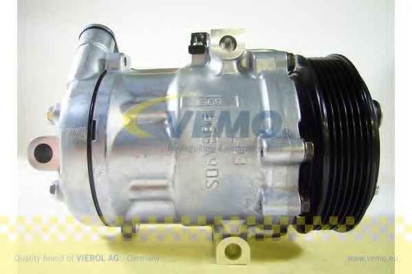 V40-15-0028 VEMO Air Conditioning Compressor, air conditioning