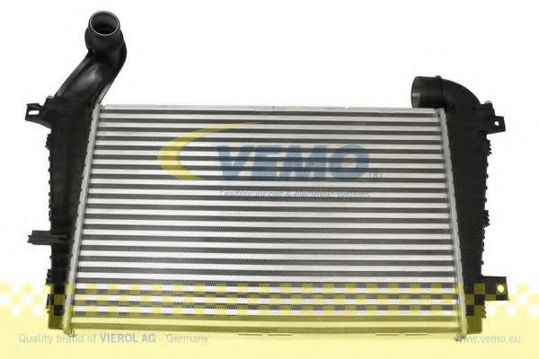 V40-60-2061 VEMO Intercooler, charger