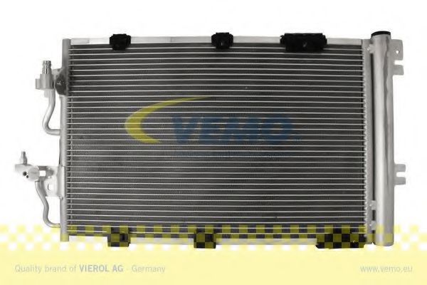 V40-62-0029 VEMO Air Conditioning Condenser, air conditioning