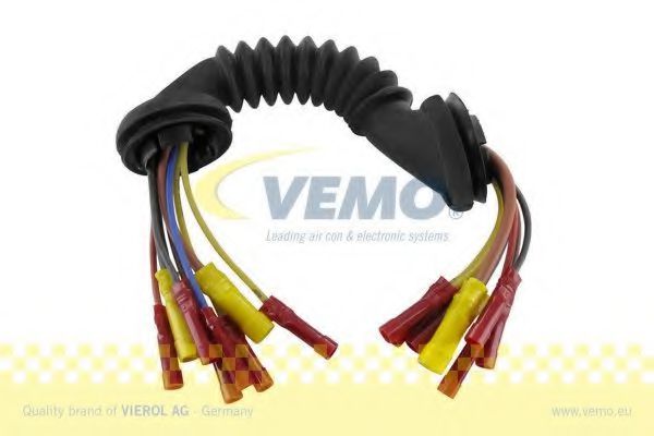 V40-83-0009 VEMO Lights Repair Set, harness