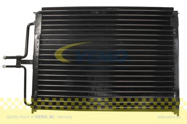 V46-62-0008 VEMO Air Conditioning Condenser, air conditioning