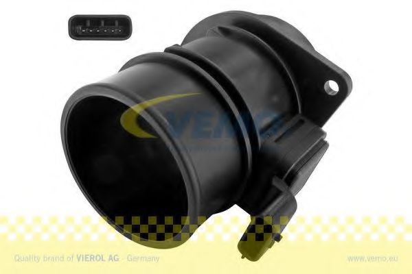 V46-72-0121 VEMO Air Mass Sensor