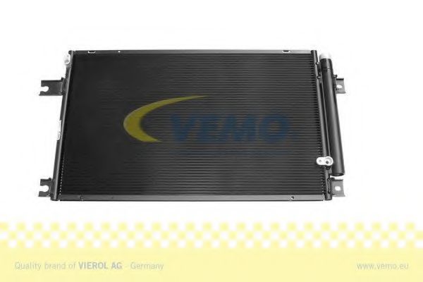 V70-62-0004 VEMO Air Conditioning Condenser, air conditioning