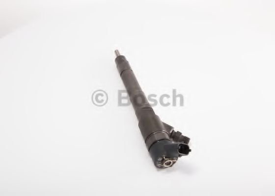 0 445 110 248 BOSCH Mixture Formation Nozzle and Holder Assembly