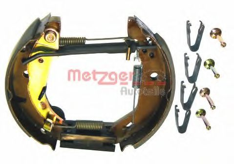 MG 713V METZGER Brake System Brake Shoe Set