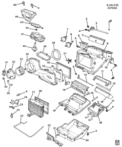 КРЕПЛЕНИЕ КУЗОВА-КОНДИЦИОНЕР-АУДИОСИСТЕМА Chevrolet Corsica 1991-1991 L A/C & HEATER MODULE ASM & INLET DETAILS