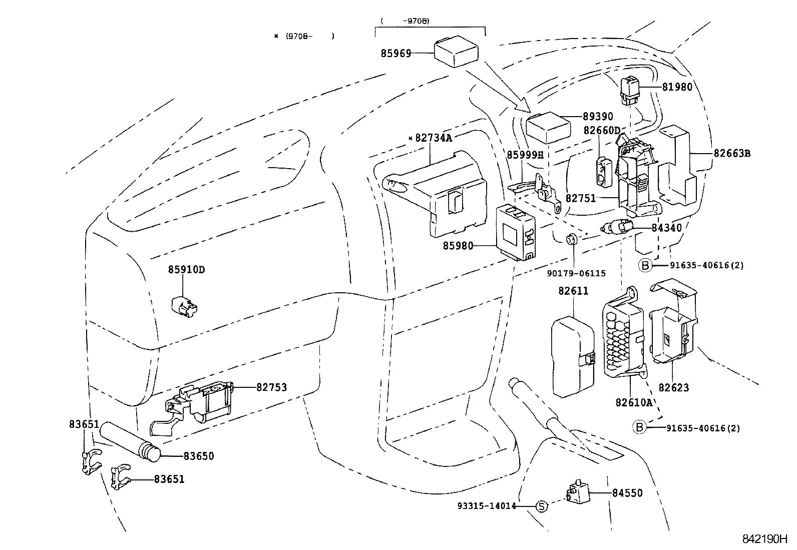Где находится предохранители тойота хайс. Блок предохранителей тойота хайлюкс 2017. Блок предохранителей toyota hiace h200. Предохранители тойота эстима 2001. Реле печки тойота хайс.